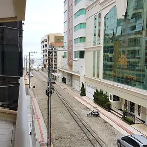 Apto Na Quadra Do Mar Em Meia Itapema, 2 Dormitórios Apartamento Itapema